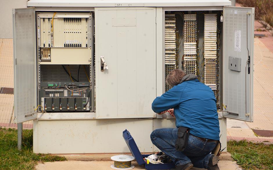 électricien de maintenance Bailly-Romainvilliers