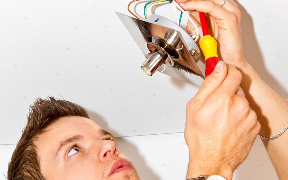 électricien de maintenance Bailly-Romainvilliers